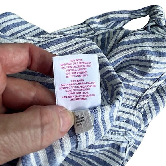 🌴 Xhilaration Blue & White Striped Tie Strap Romper - Size M - Picture 10 of 13